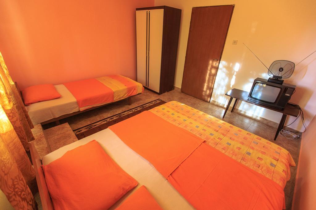 Apartments Vitic Sutomore Phòng bức ảnh