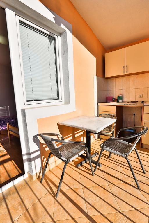 Apartments Vitic Sutomore Phòng bức ảnh