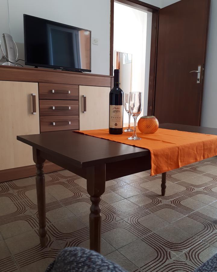 Apartments Vitic Sutomore Ngoại thất bức ảnh